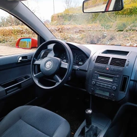 VW Polo VW Polo 1.4i, 75к.с, 2006 година, 188 655 реални , снимка 8