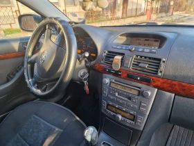 Toyota Avensis - 2300 € / 4498.41 лв. - 92024028 5