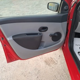 Renault Clio 1.2I - 2150 € / 4205.03 лв. - 80219710 7