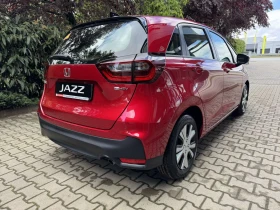 ����� �� �������� �� Honda Jazz 1.5 i-MMD Hybrid Elegance