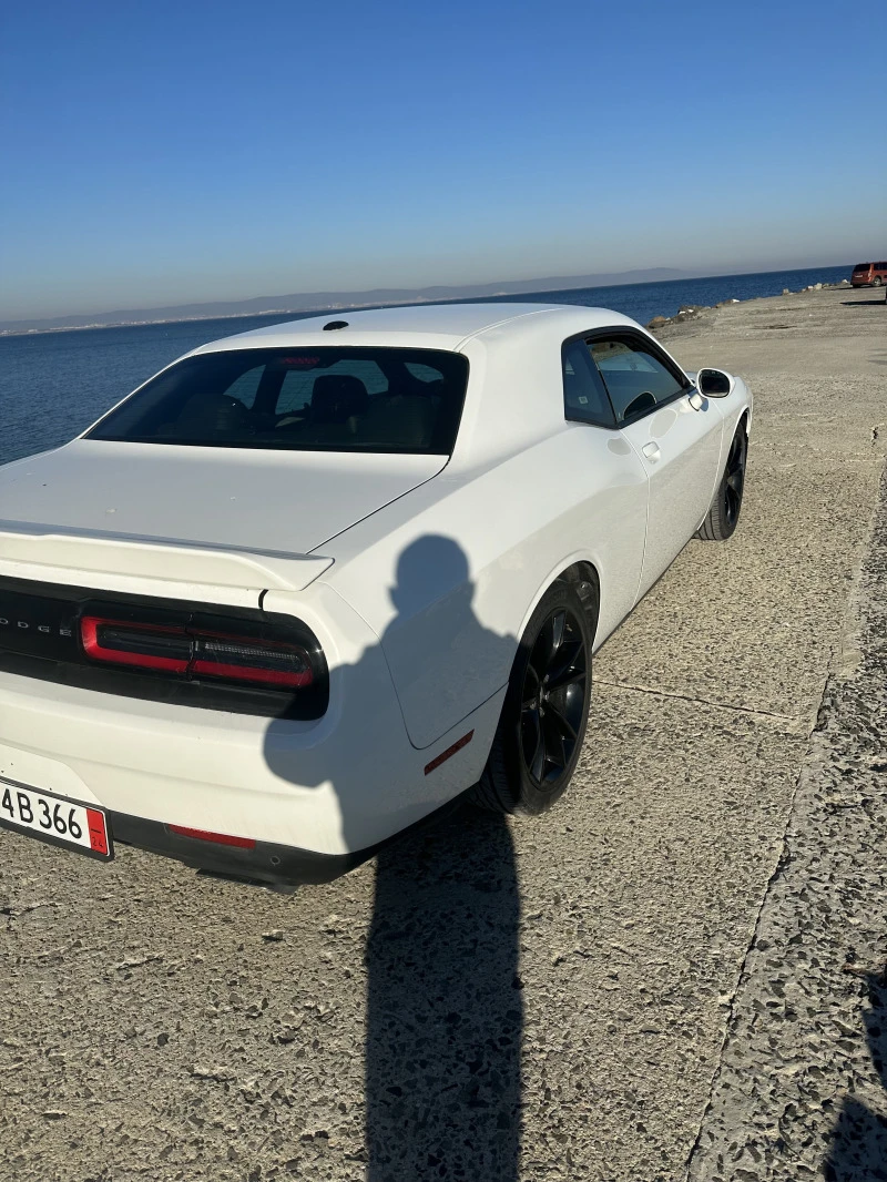 Dodge Challenger Нов внос от Германия, снимка 6 - Автомобили и джипове - 48815841