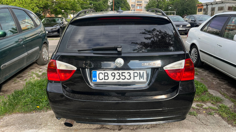 BMW 320 E91, снимка 3 - Автомобили и джипове - 46074351