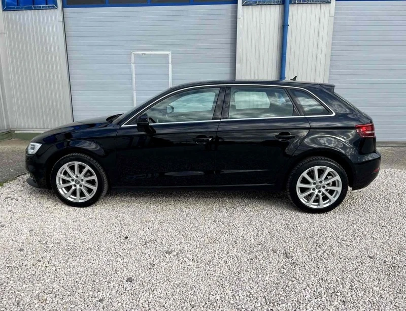 Audi A3 1.6 TDI, снимка 7 - Автомобили и джипове - 46391300