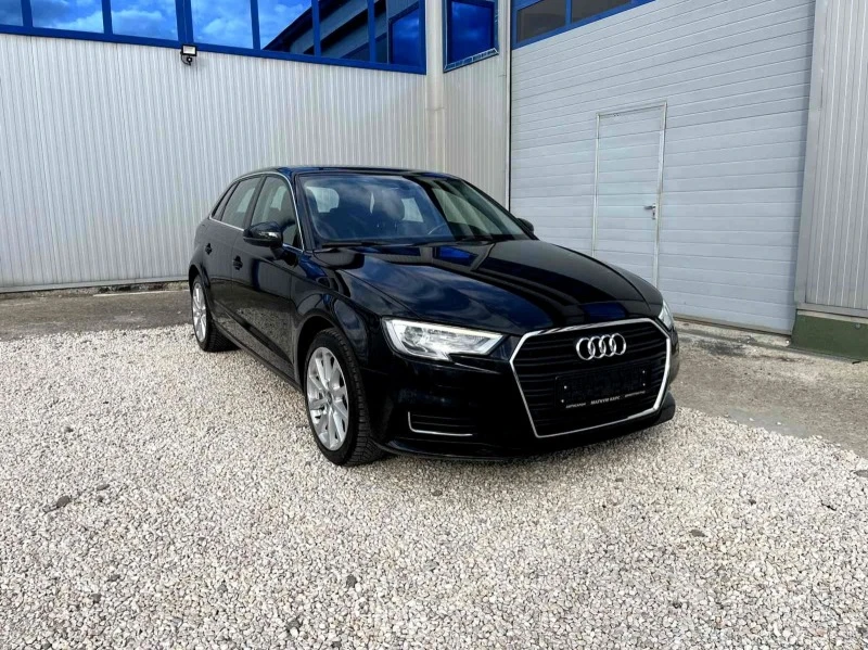 Audi A3 1.6 TDI, снимка 3 - Автомобили и джипове - 46391300