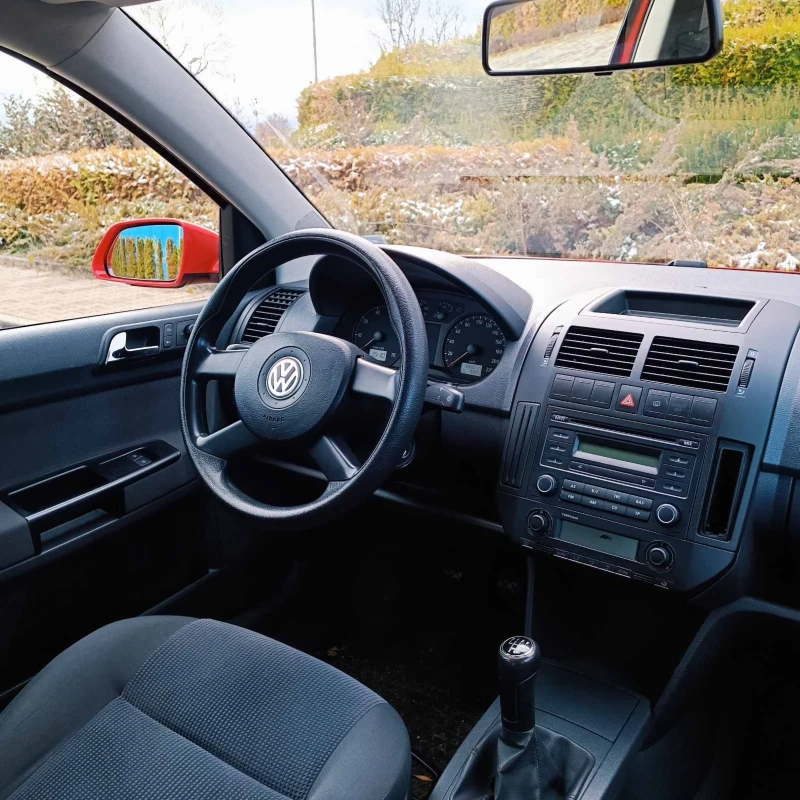 VW Polo VW Polo 1.4i, 75к.с, 2006 година, 188 655 реални , снимка 8 - Автомобили и джипове - 48358490