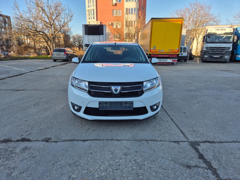 Dacia Sandero 1.2i-ГАЗ-Италия, снимка 1 - Автомобили и джипове - 48522633