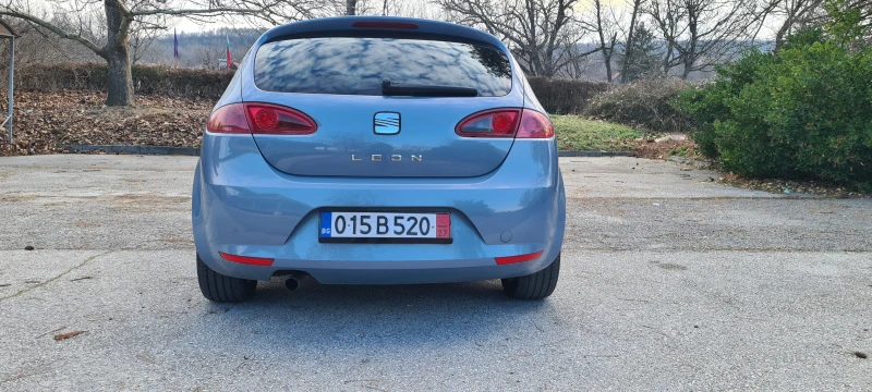 Seat Leon 1.6 газ, снимка 6 - Автомобили и джипове - 48687322