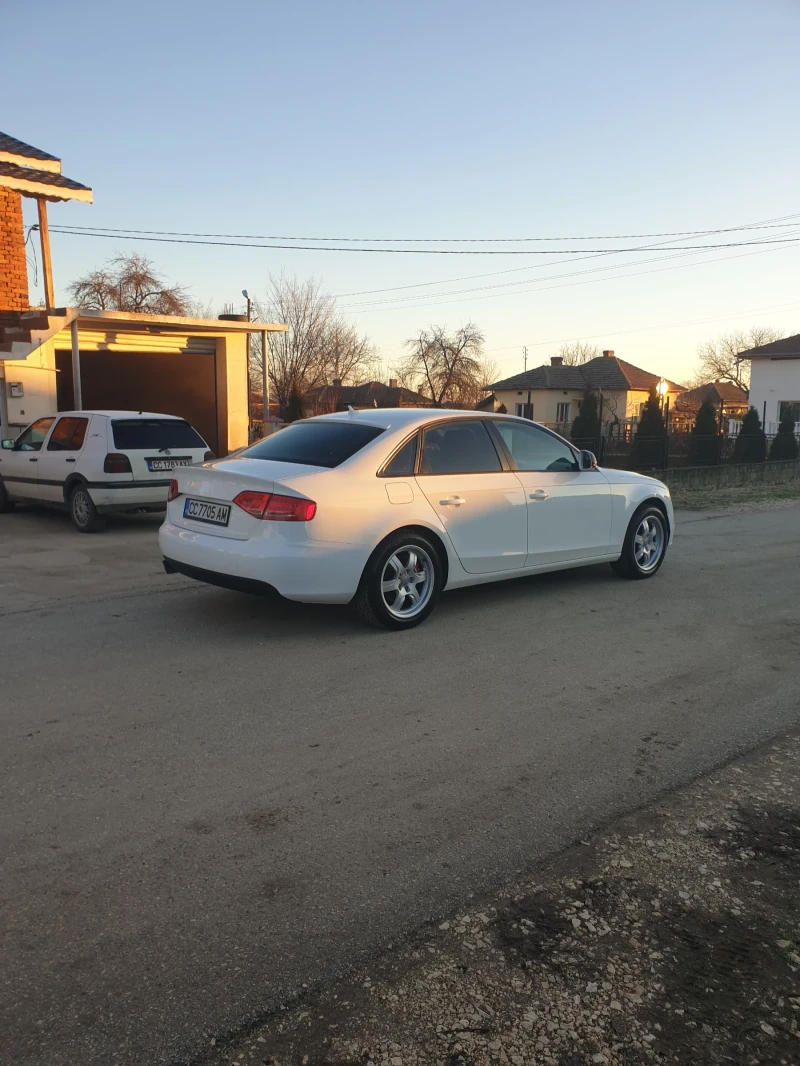 Audi A4 2.0 TDI, снимка 8 - Автомобили и джипове - 48802702