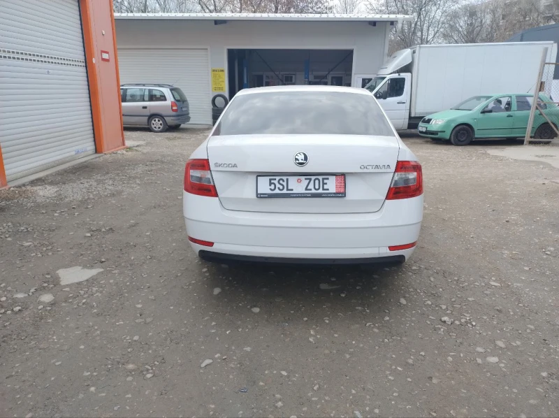 Skoda Octavia, снимка 4 - Автомобили и джипове - 49301064