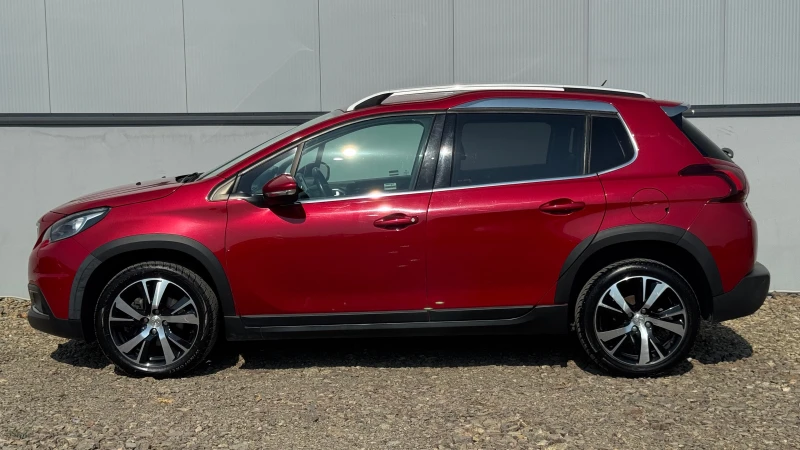 Peugeot 2008 1.5 Blue-HDi Allure Automat &#127470;&#127481;, снимка 8 - Автомобили и джипове - 51359798