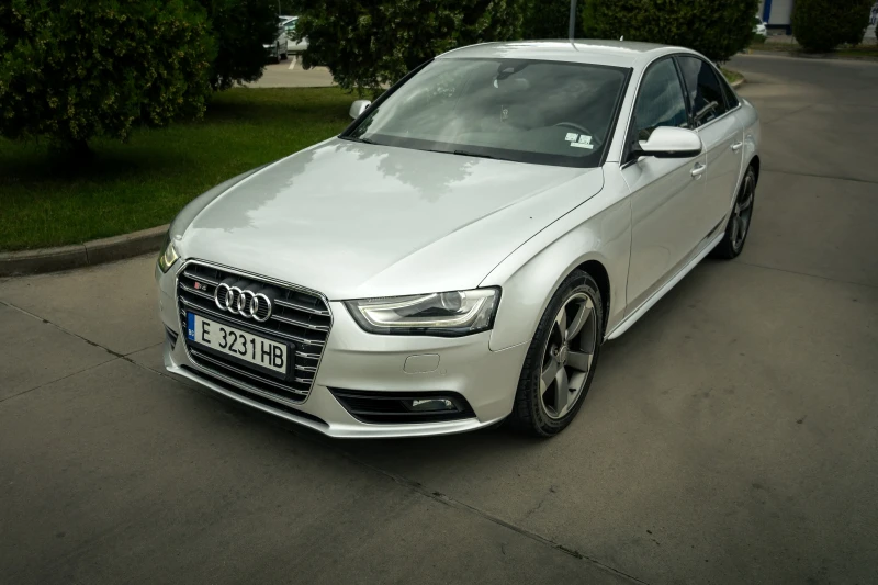 Audi A4 FACELIFT S, снимка 12 - Автомобили и джипове - 52495835