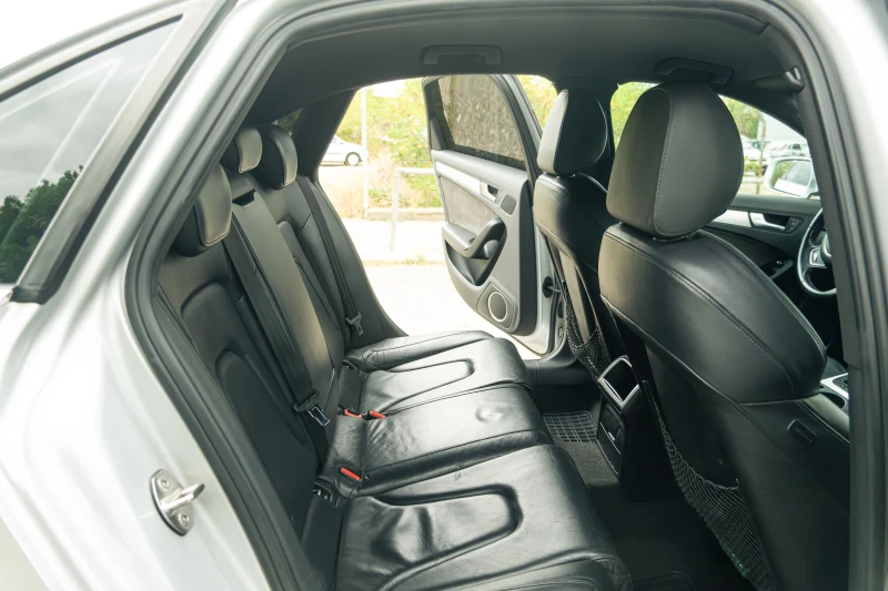 Audi A4 FACELIFT S, снимка 6 - Автомобили и джипове - 52495835