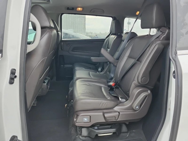 Honda Odyssey EX-L NAVI * * CARFAX * * АВТО КРЕДИТ * * , снимка 8 - Автомобили и джипове - 52999325