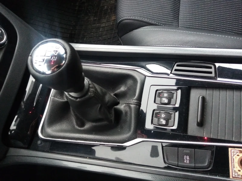 Peugeot 508 Bluehdi, снимка 8 - Автомобили и джипове - 53032464