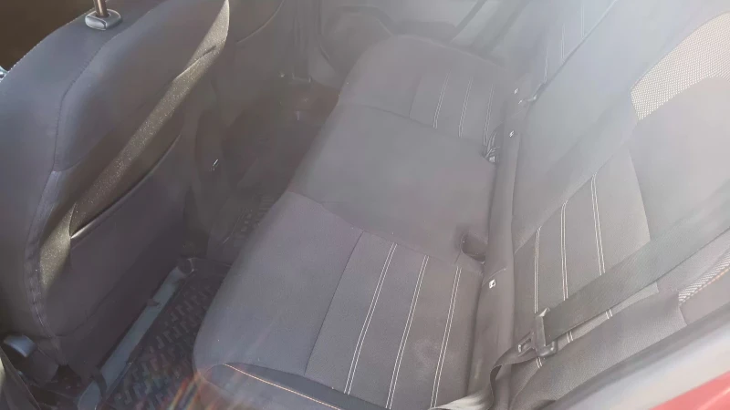 Dacia Sandero Лек, снимка 8 - Автомобили и джипове - 53124640