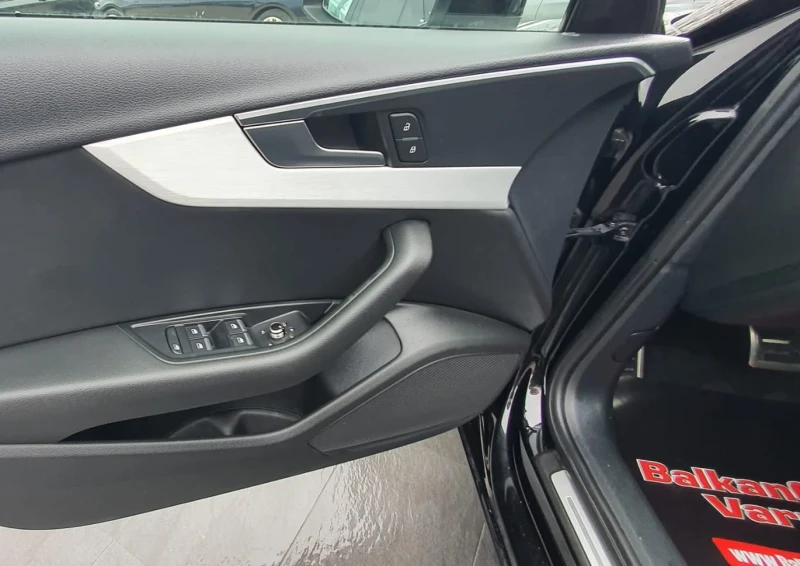 Audi A4 2.0 TDI AVANT S line, снимка 9 - Автомобили и джипове - 53290817