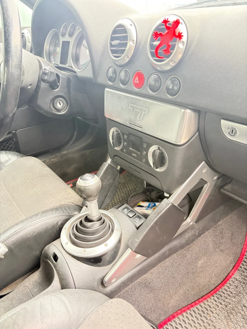 Audi Tt, снимка 15 - Автомобили и джипове - 53390146