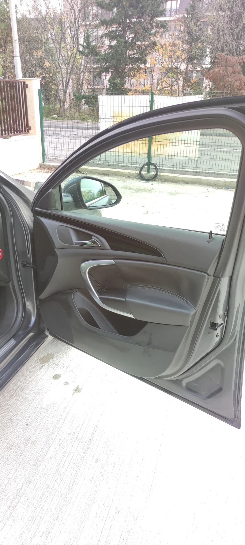 Opel Insignia, снимка 16 - Автомобили и джипове - 53422507