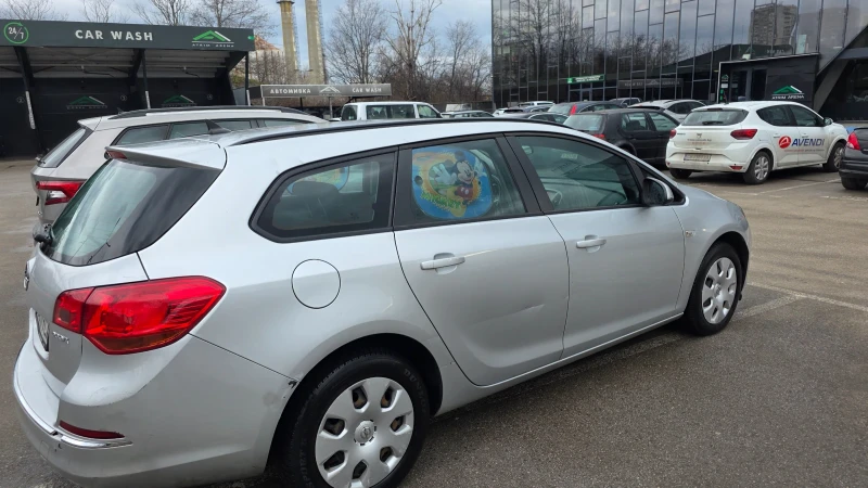 Opel Astra, снимка 10 - Автомобили и джипове - 53481823