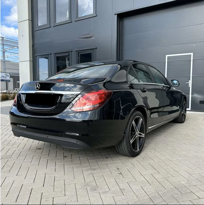 Mercedes-Benz C 220 d - изображение 2