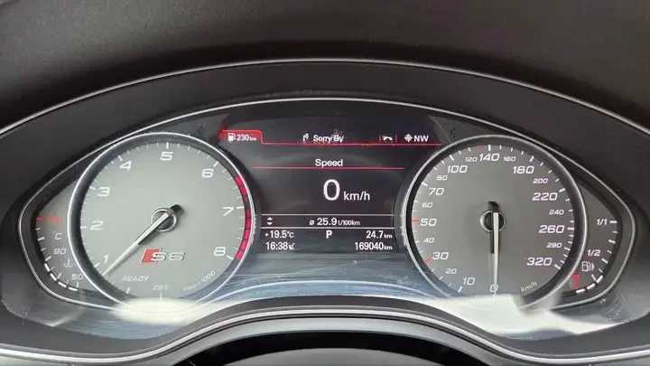 Audi S6 MATRIX* LANE* ASSIST* 360КАМЕРА* ПАНОРАМА* , снимка 12 - Автомобили и джипове - 56165731