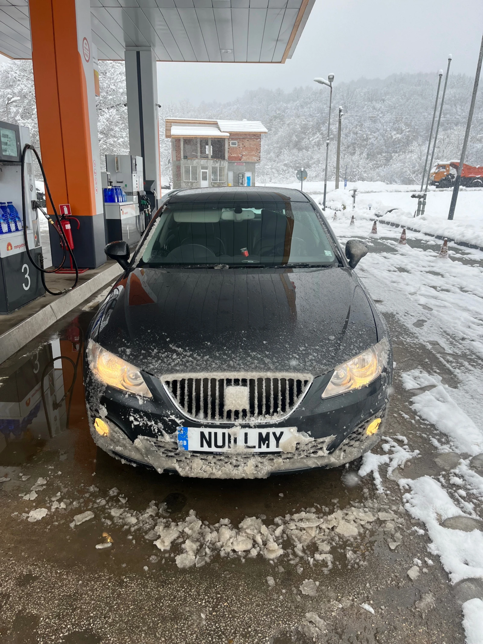 Seat Exeo 2.0tdi CAGA* 143к.с 4бр НА ЧАСТИ , снимка 1