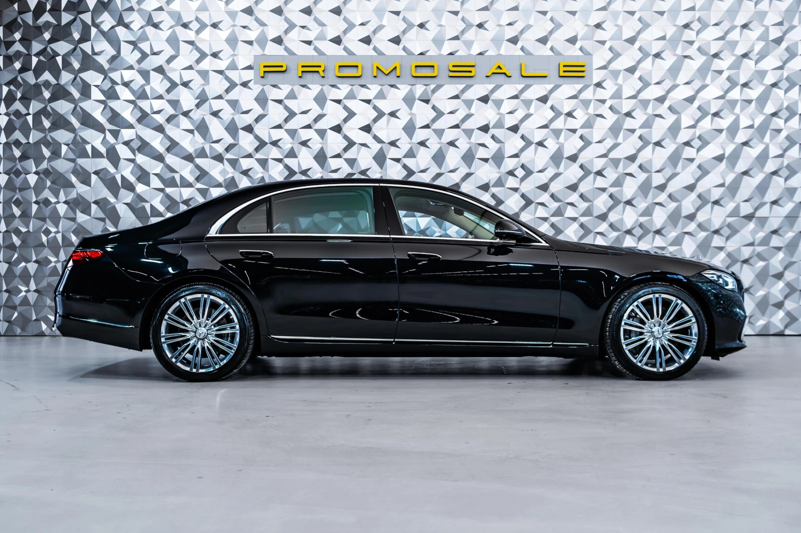 Mercedes-Benz S 580 e 4M L * FirstCl* Burm* Pano* Headup - изображение 6