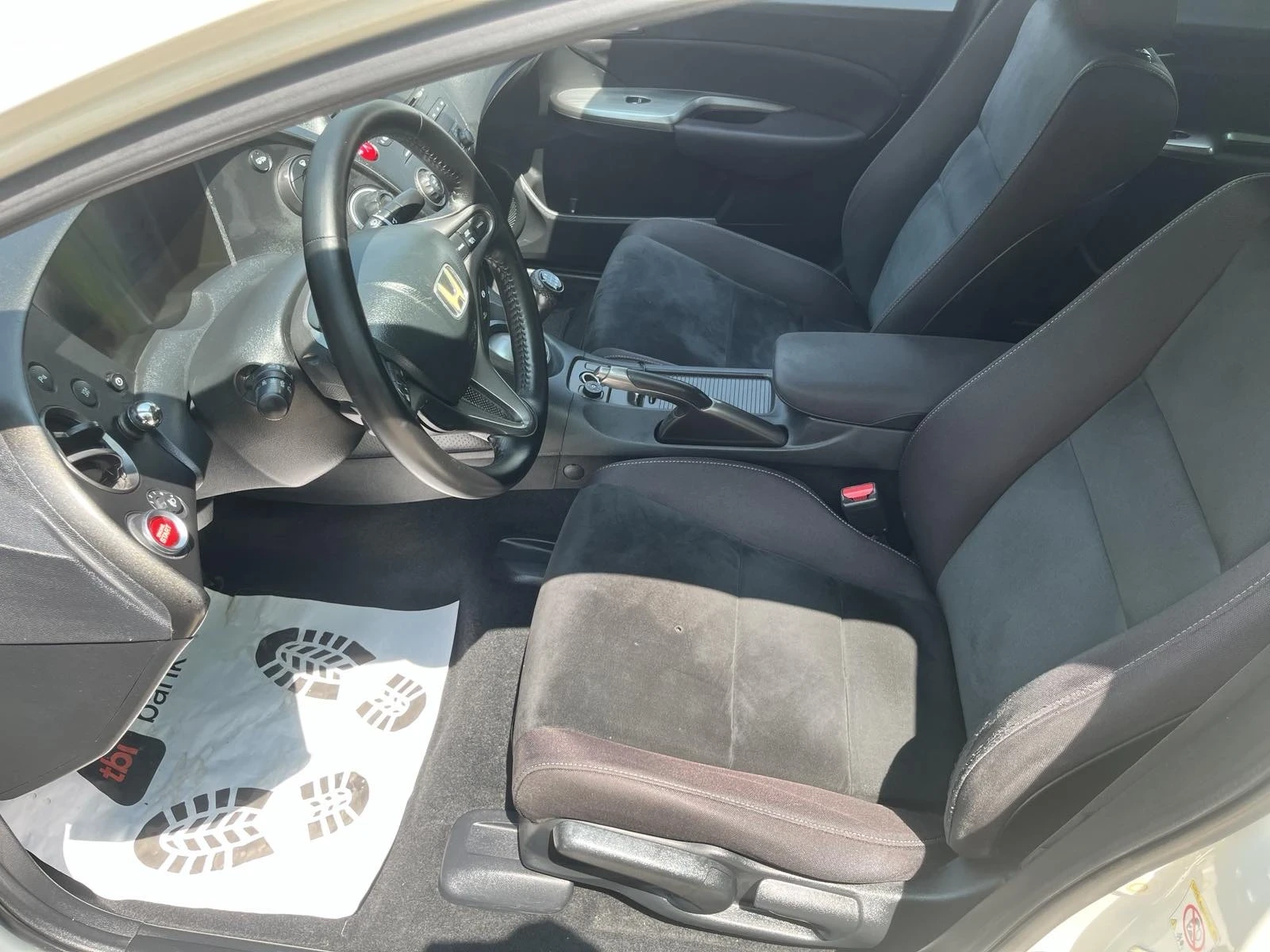 Honda Civic 1.4i Газ | Mobile.bg — изображение 11