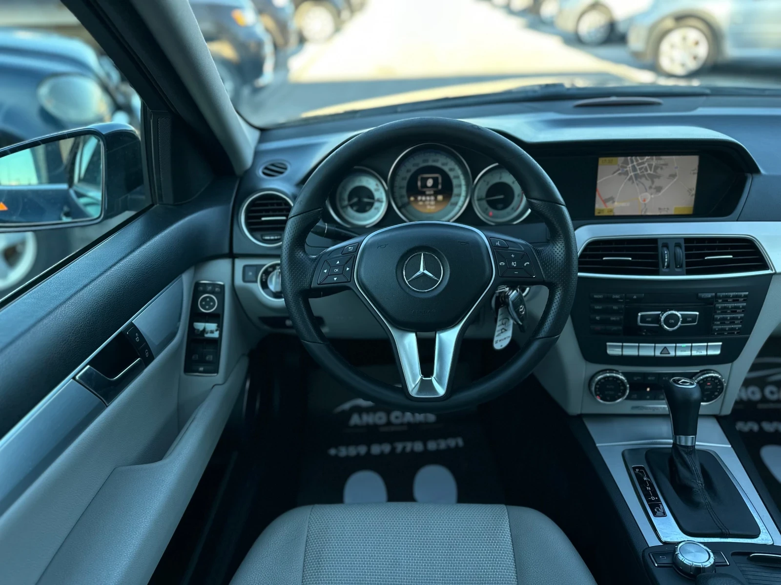 Mercedes-Benz C 200 * AMG LINE* ПАНОРАМА* BlindSpot* Harman* СЕРВИЗНА  - изображение 10
