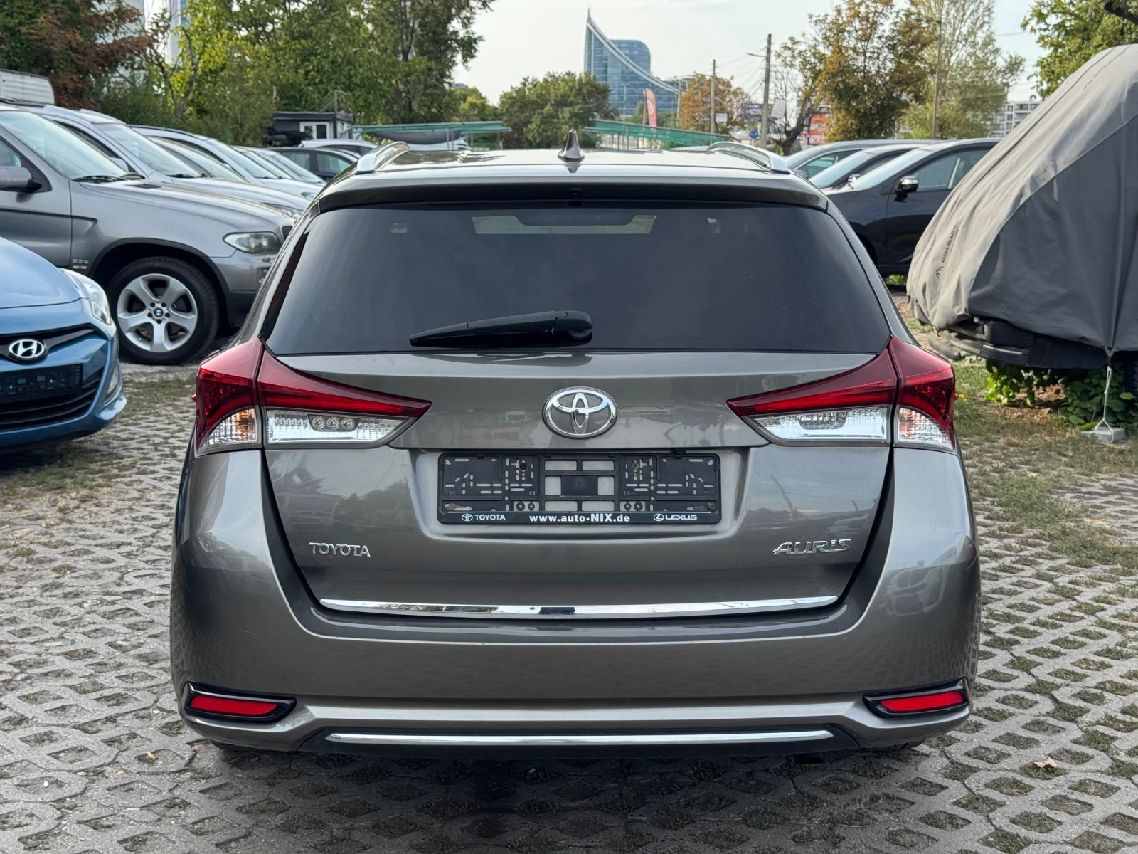 Toyota Auris EDITION S PLUS  - изображение 8
