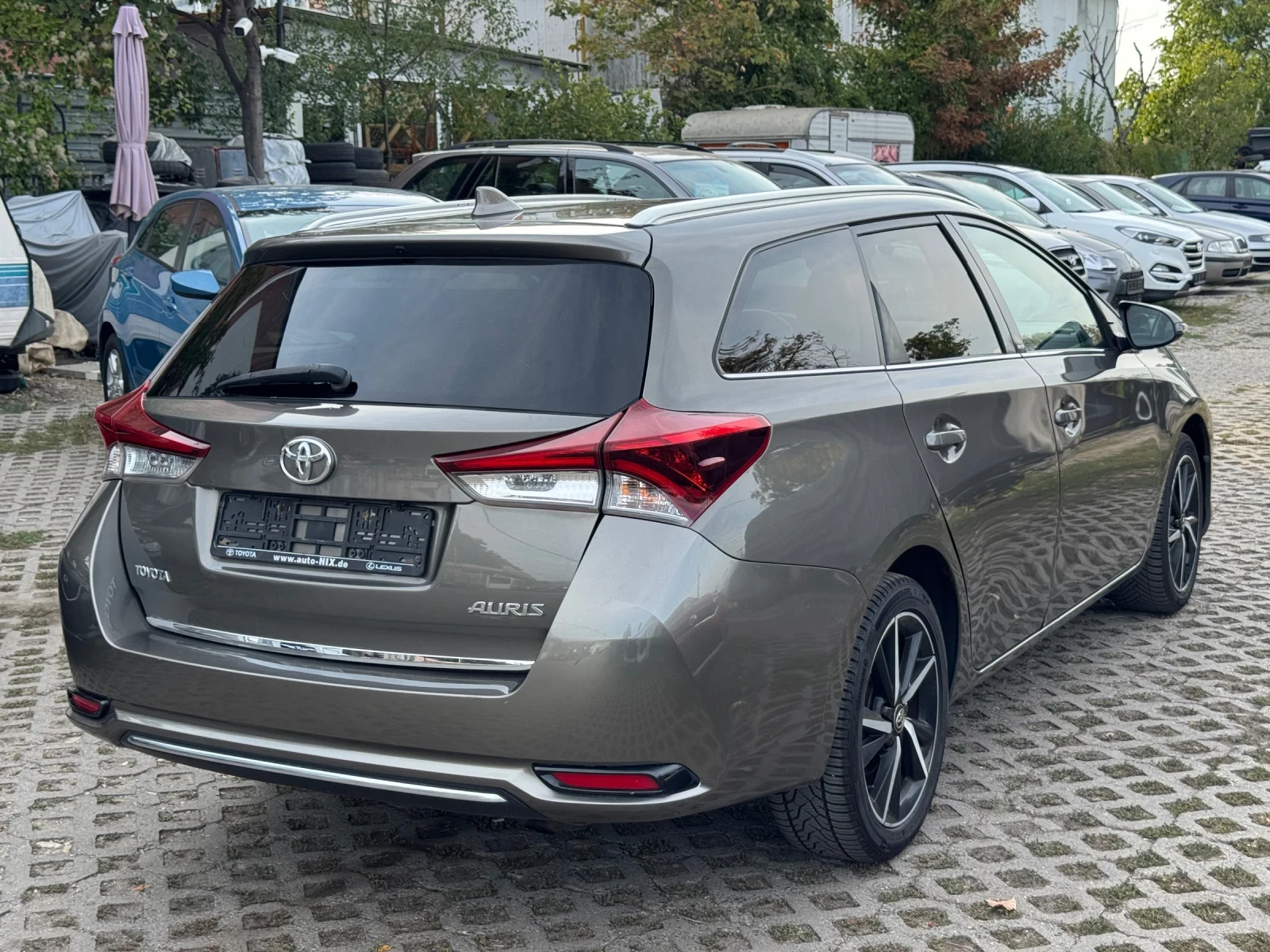Toyota Auris EDITION S PLUS  - изображение 9