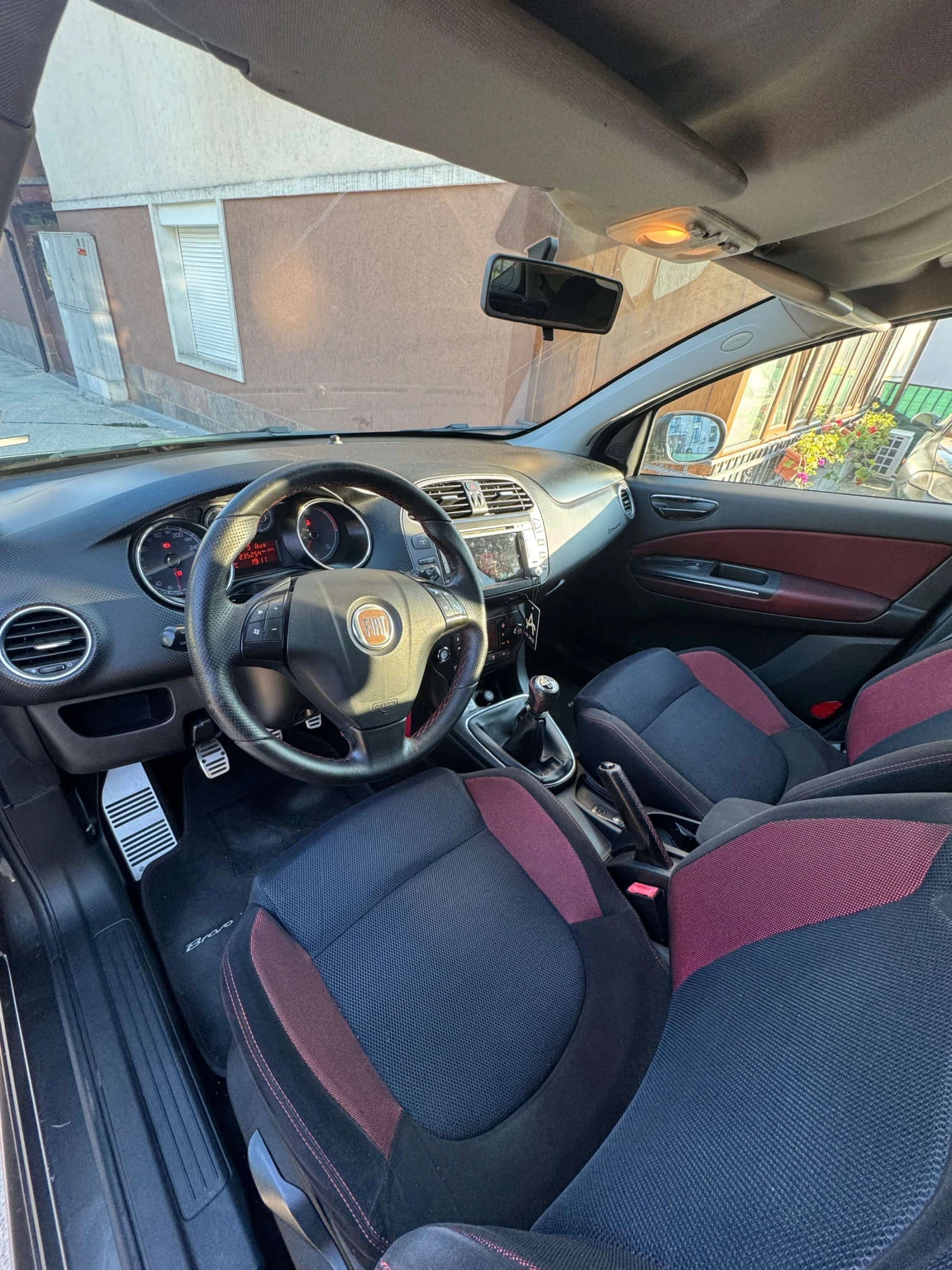 Fiat Bravo 2.0 MULTIJET 165hp - изображение 8