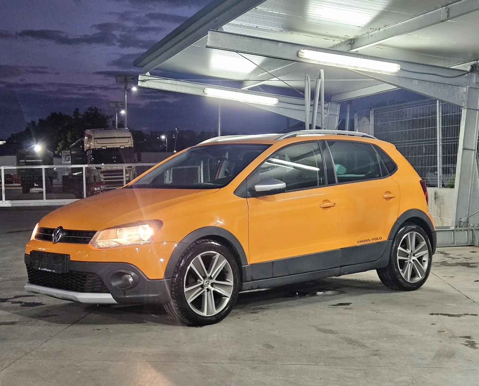 VW Polo 1.6TDI CROSS  - изображение 3