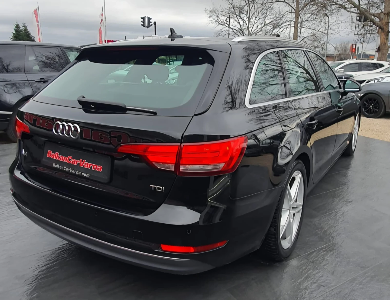 Audi A4 2.0 TDI AVANT S line - изображение 6