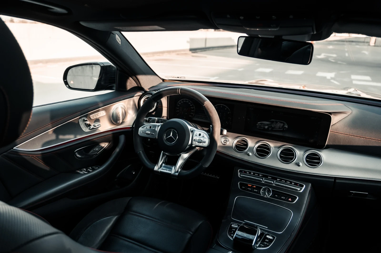 Mercedes-Benz E 53 AMG Mercedes E53 amg/75300km/всички екстри/масажи/FULL, снимка 8 - Автомобили и джипове - 53767802