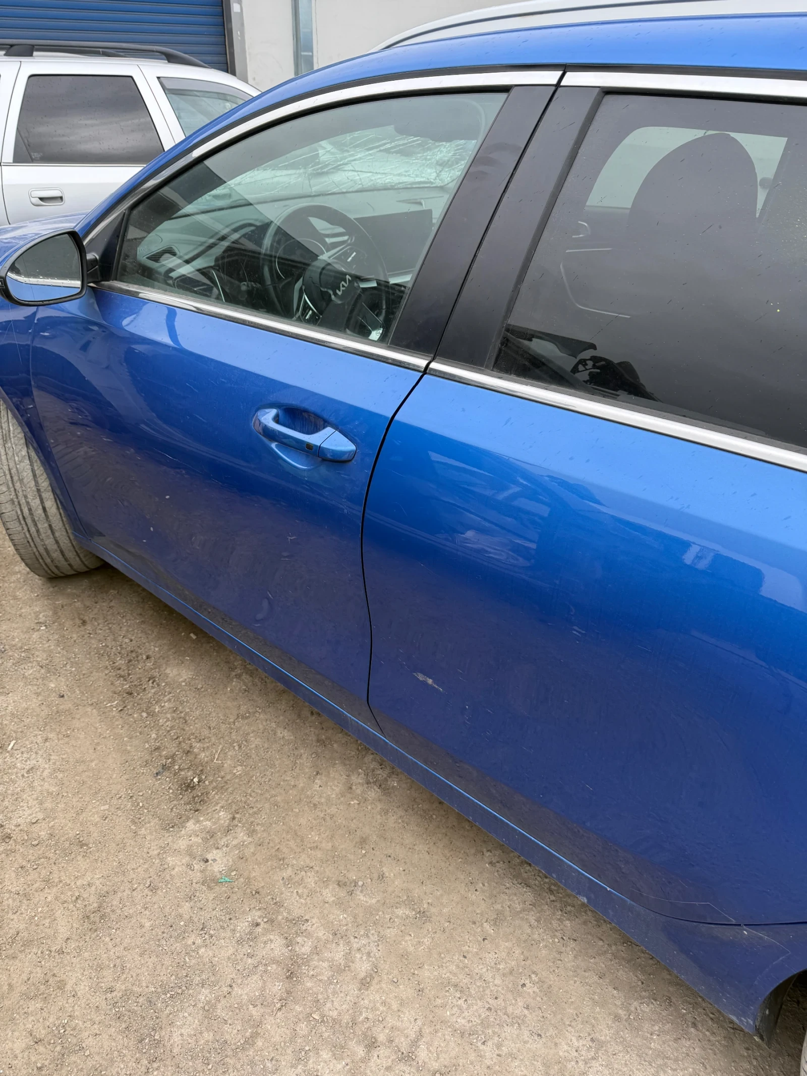 Kia Ceed 1.5 TURBO, снимка 5 - Автомобили и джипове - 53890232