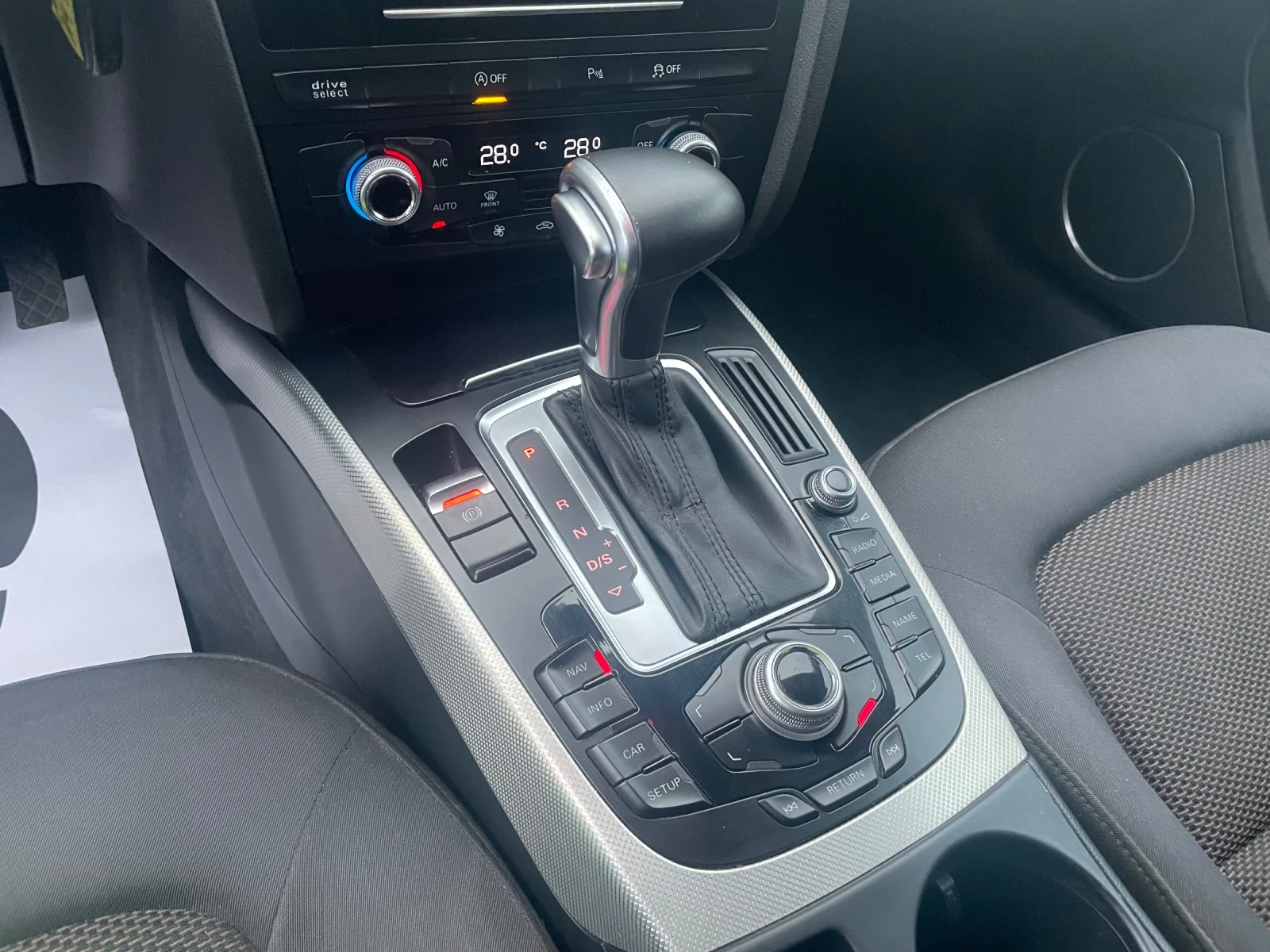 Audi A4 Allroad 2.0TDI FACE DISTRONIC BANG&OLUFSEN NAVI 4X4 190��  | Mobile.bg � ����������� 12