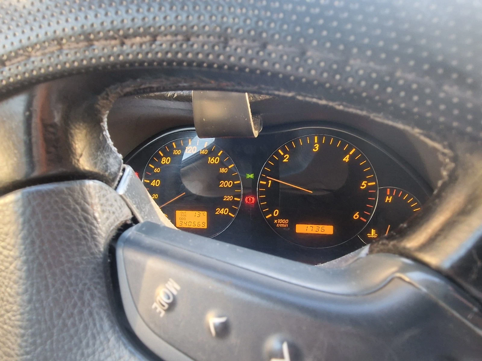 Toyota Avensis, снимка 3 - Автомобили и джипове - 53932475