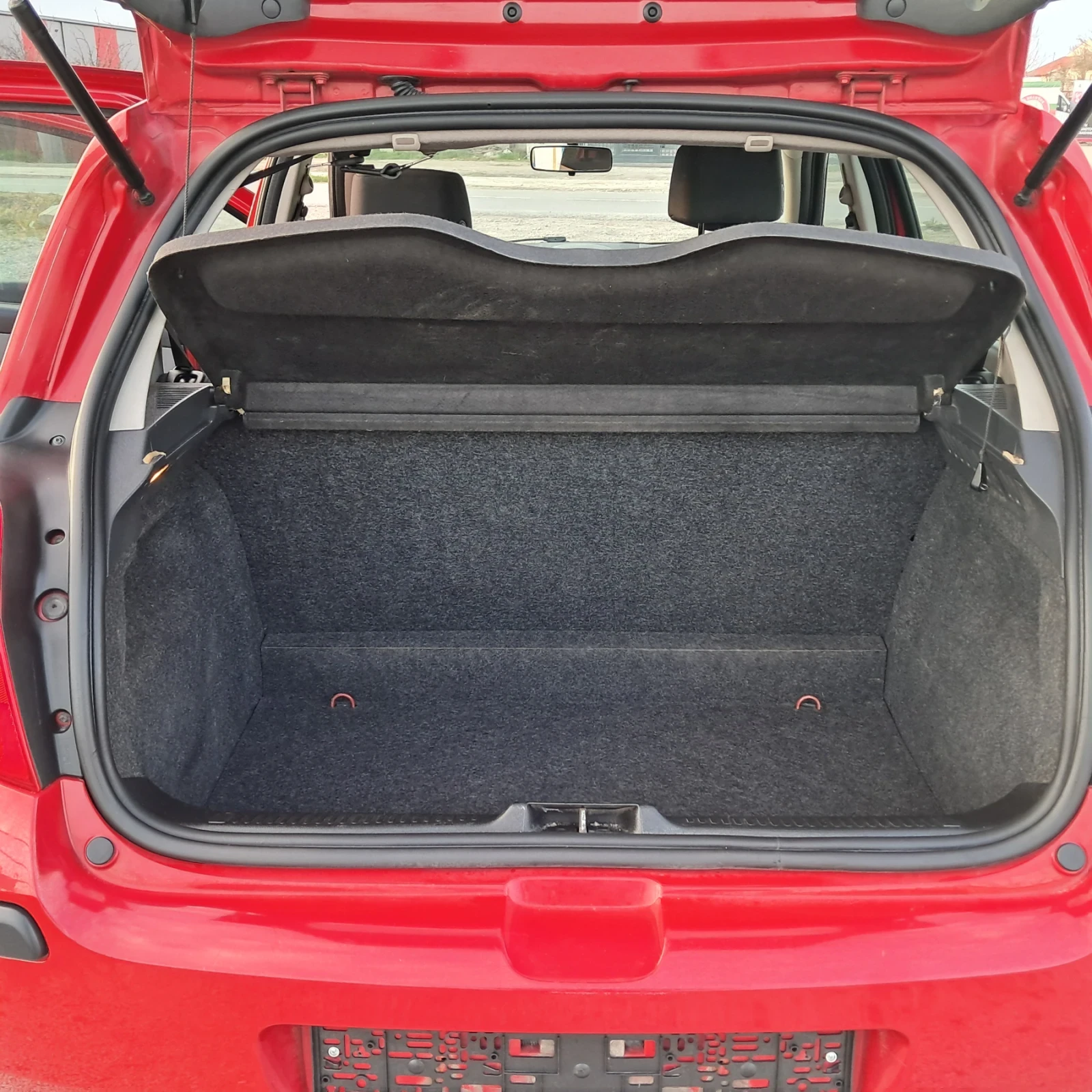 Renault Clio 1.2I, снимка 10 - Автомобили и джипове - 53978598