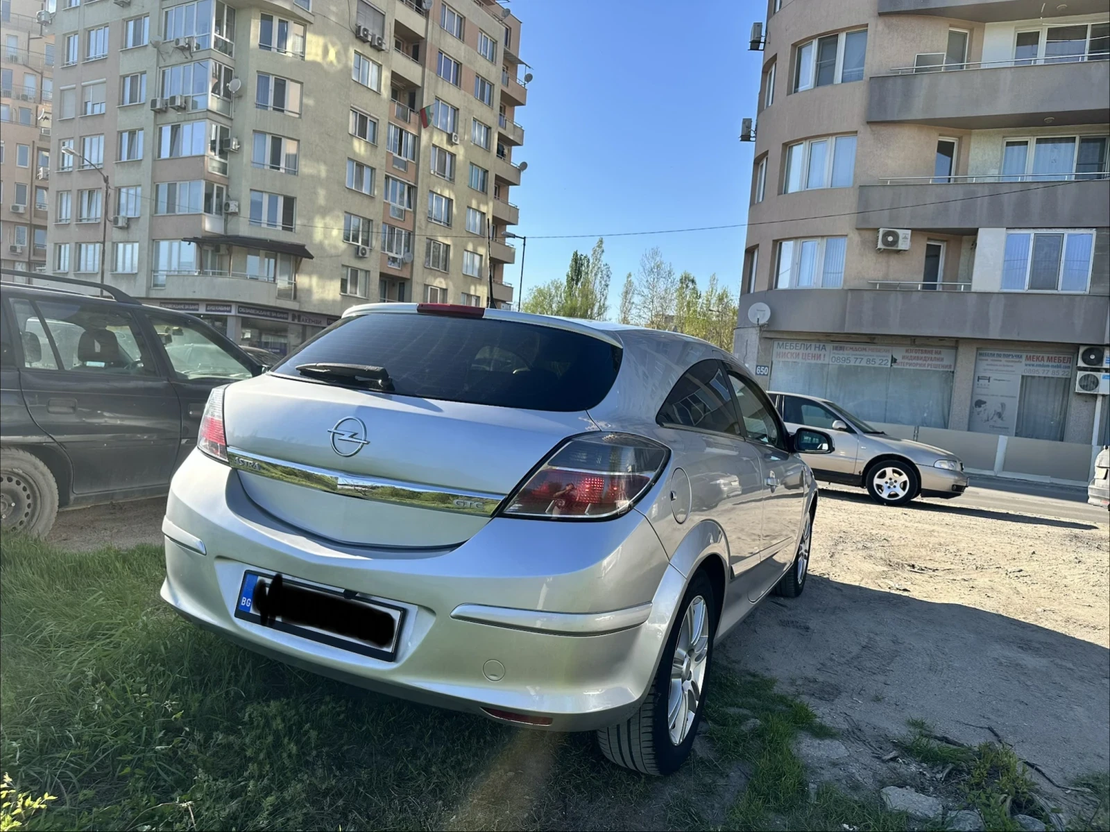 Opel Astra GTC 1.8 / АВТОМАТИК / ГАЗ, снимка 7 - Автомобили и джипове - 54335306
