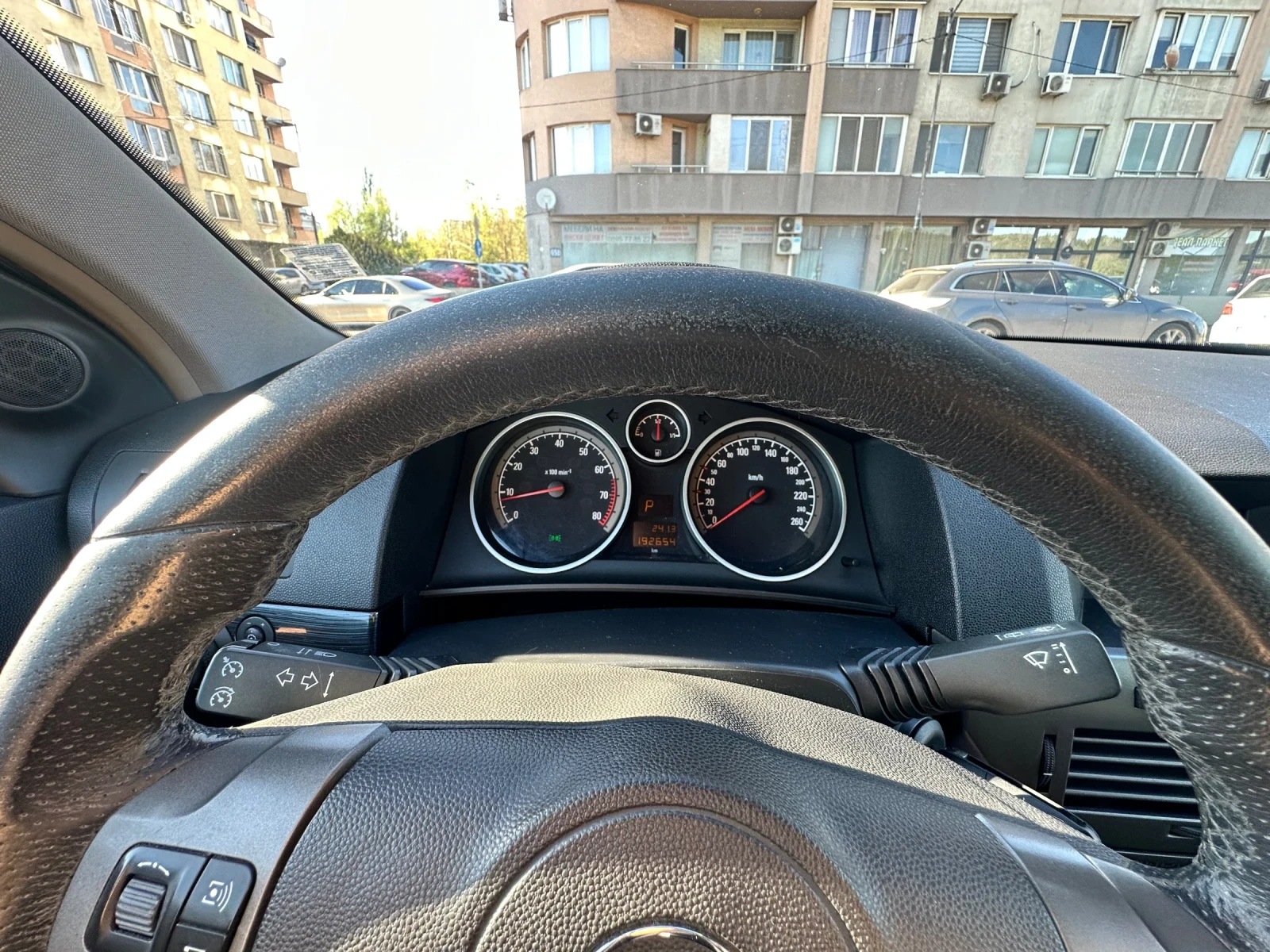 Opel Astra GTC 1.8 / АВТОМАТИК / ГАЗ, снимка 14 - Автомобили и джипове - 54335306