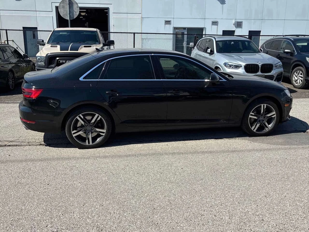 Audi A4 TECHCNIK QUATTRO * LED* 360 КАМЕРА* DIGITAL* , снимка 4 - Автомобили и джипове - 54479086