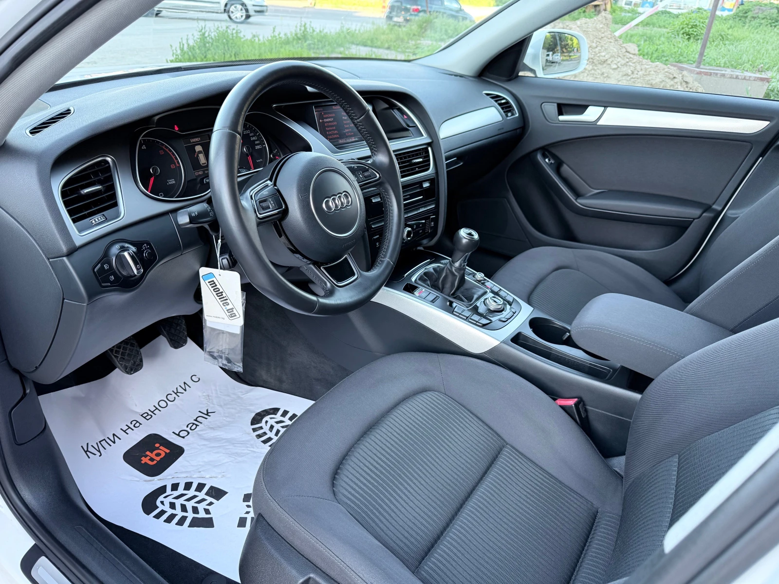 Audi A4 2.0TDI* Navi* Facelift* LED* BiXenon* Euro5B* , снимка 7 - Автомобили и джипове - 54707262