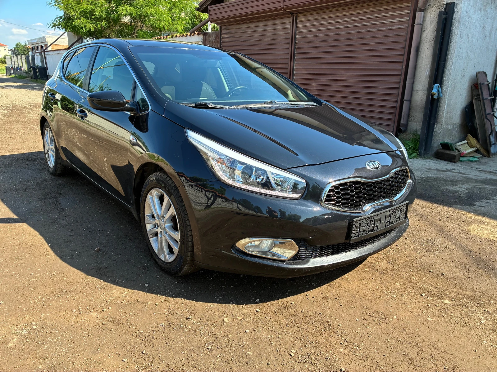 Kia Ceed 1.4 газ фабрична, снимка 3 - Автомобили и джипове - 54968772