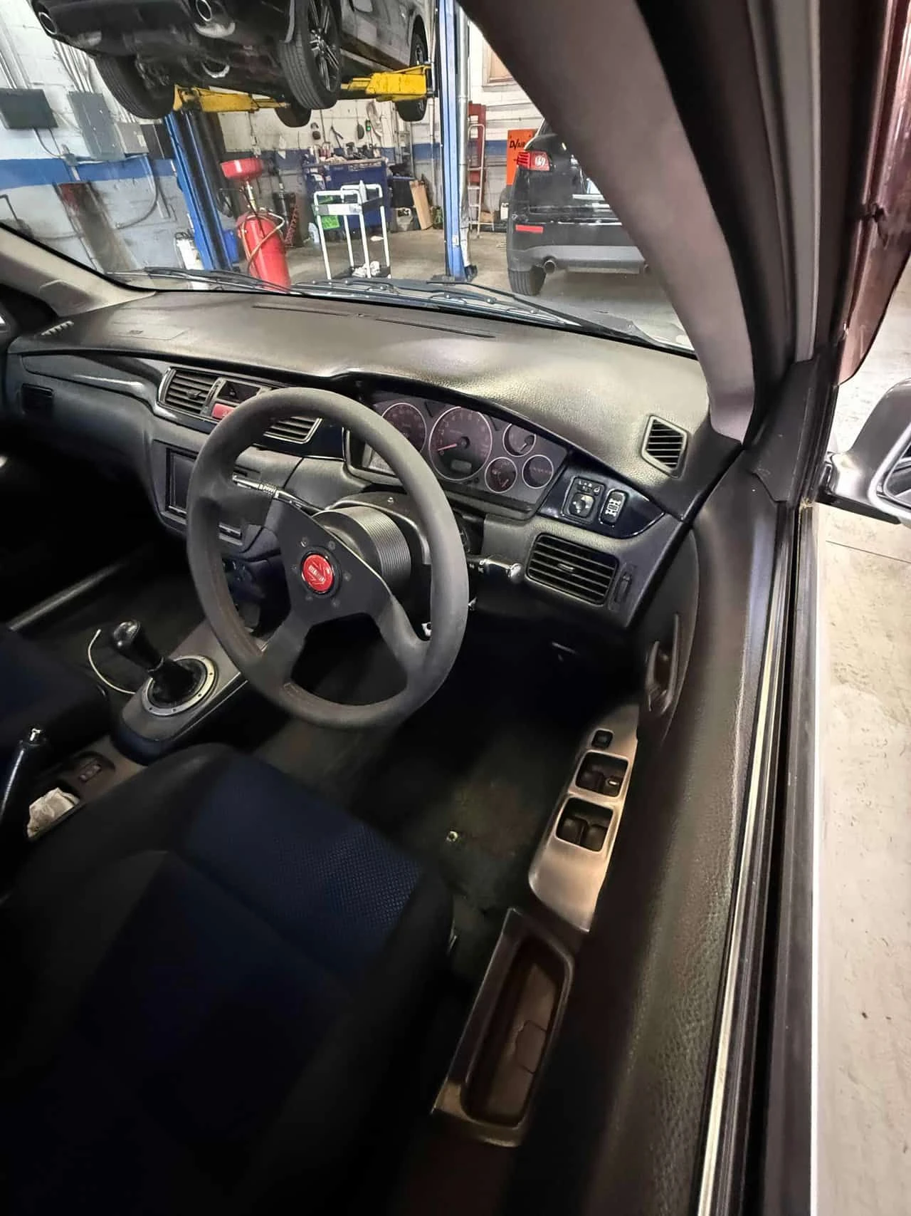 Mitsubishi Lancer EVOLUTION VII| РЪЧНИ СКОРОСТИ| ДЕСЕН ВОЛАН| , снимка 5 - Автомобили и джипове - 55012770