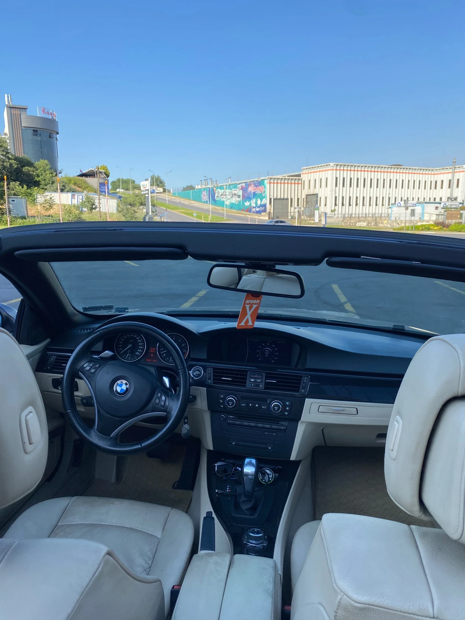 BMW 325     BMW E93 Cabrio 325i 218 к.с. Напълно Обслужен, снимка 6 - Автомобили и джипове - 55073025