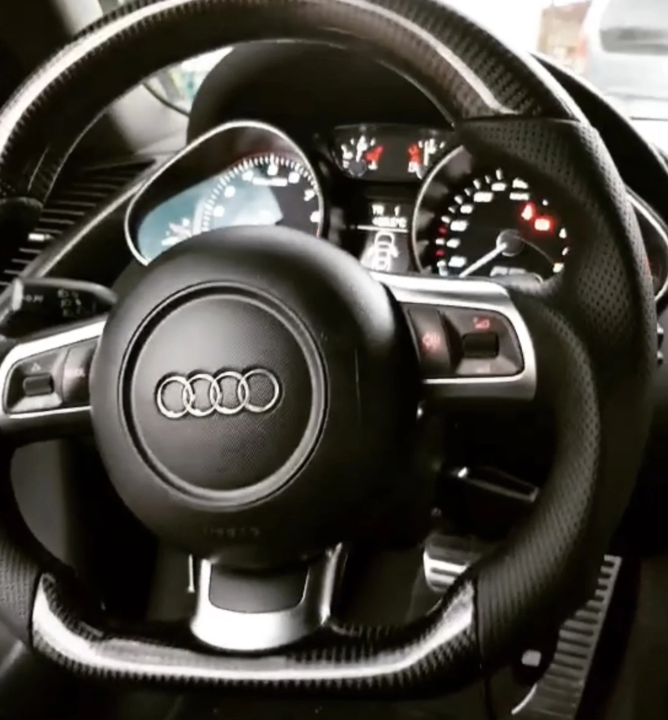 Audi R8 5.2 V10 525ps TOP! 30000km | Mobile.bg � ����������� 4