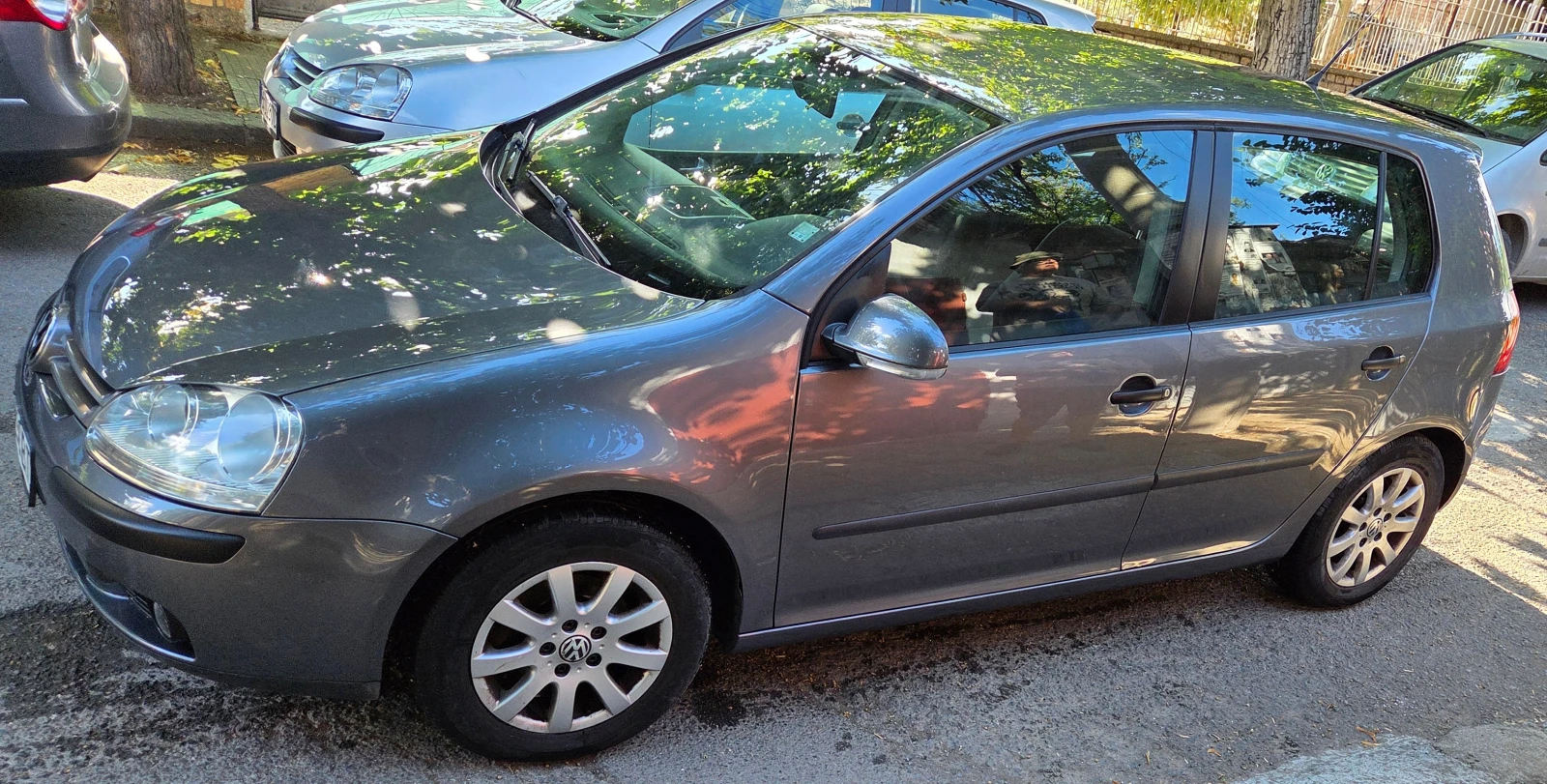 VW Golf 1.6, снимка 7 - Автомобили и джипове - 55979850