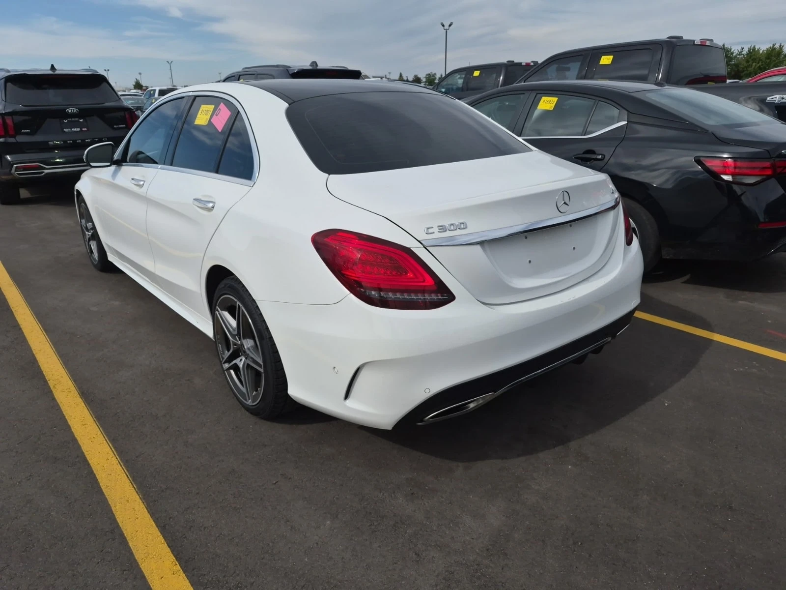 Mercedes-Benz C 300 * CARFAX * , снимка 4 - Автомобили и джипове - 56132328