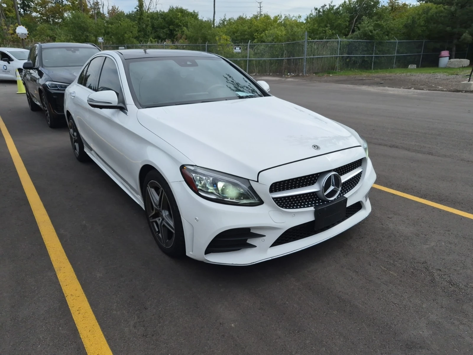 Mercedes-Benz C 300 * CARFAX * , снимка 2 - Автомобили и джипове - 56132328